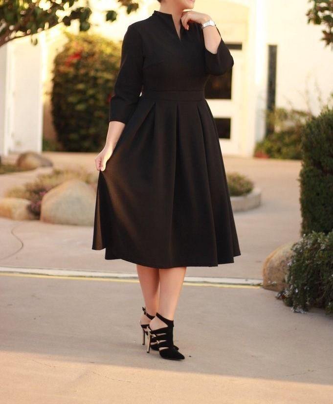 Rochie Adriana Bela Moda, croială clasică cu fustă plisată, culoare negru